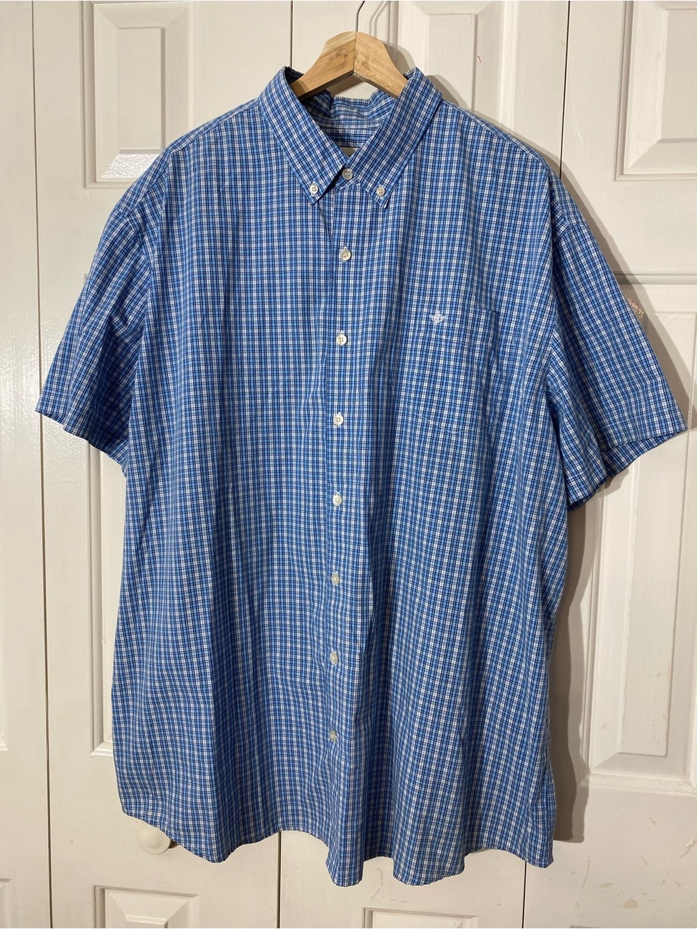 Dockers Blue Plaid Short-Sleeve Button-Down Shirt